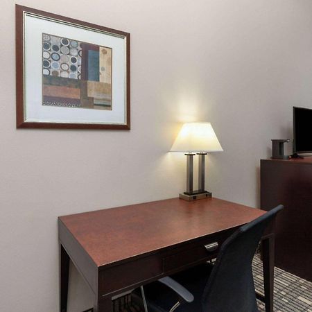 La Quinta By Wyndham Fort Worth - Lake Worth Exterior photo